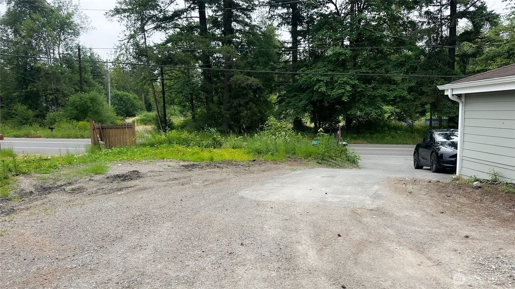 Photo of 35603 Military Road S, Auburn, WA 98001 (MLS # 2426537)