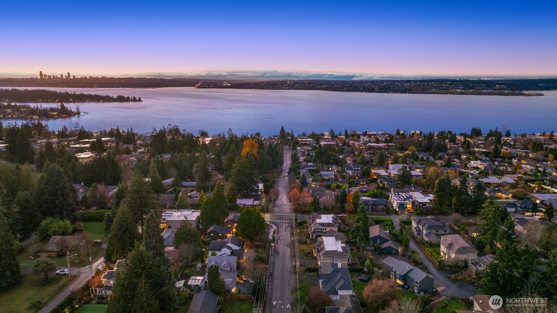 5916 10805 108th Avenue NE