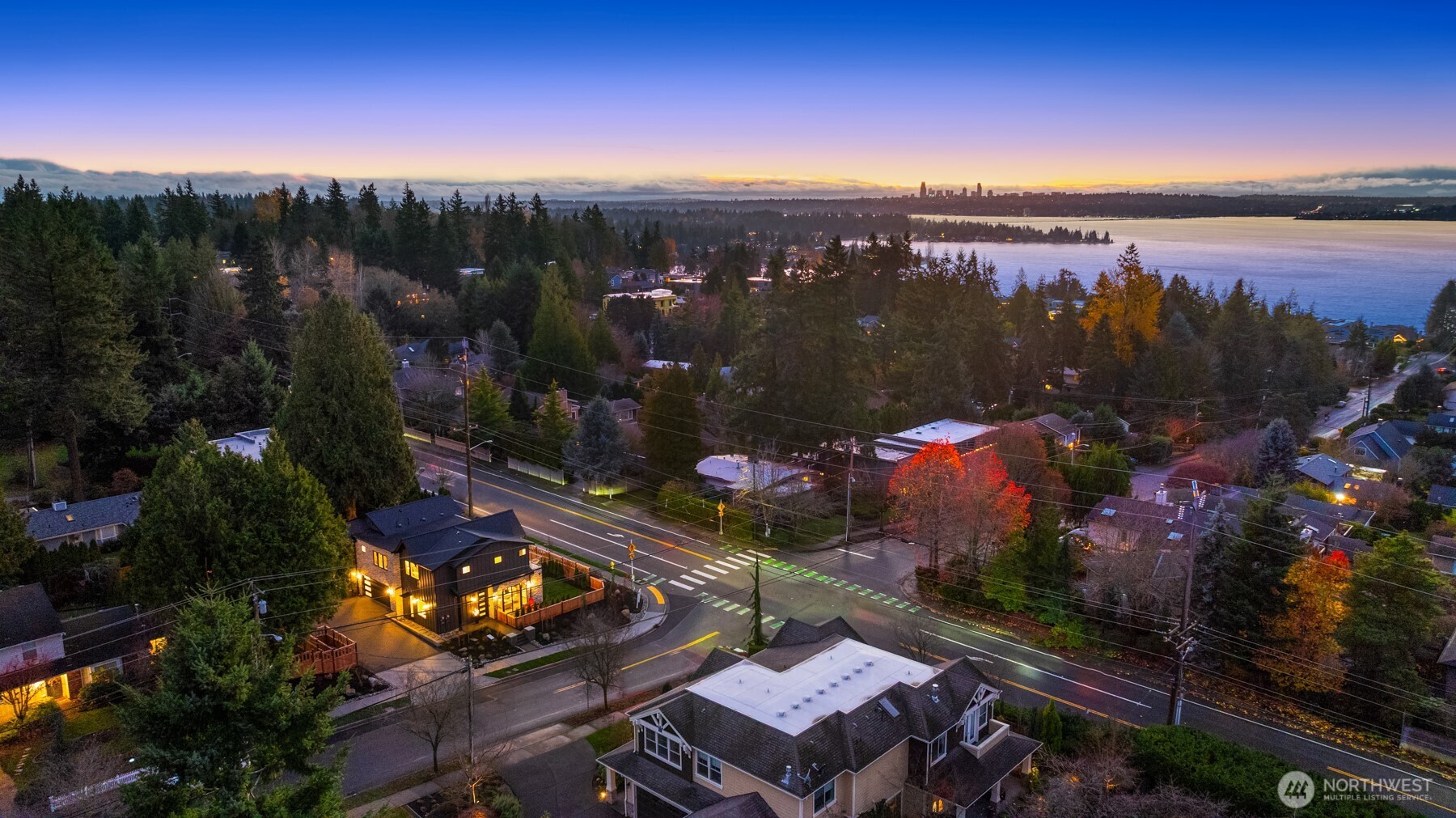 5916 10805 108th Avenue NE