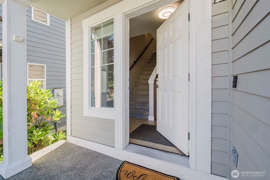 Photo of 352 NE Miramar Circle, Bremerton, WA 98311 (MLS # 2588482)