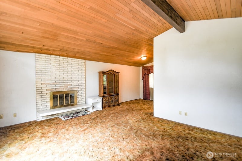 3301 33rd Loop SE