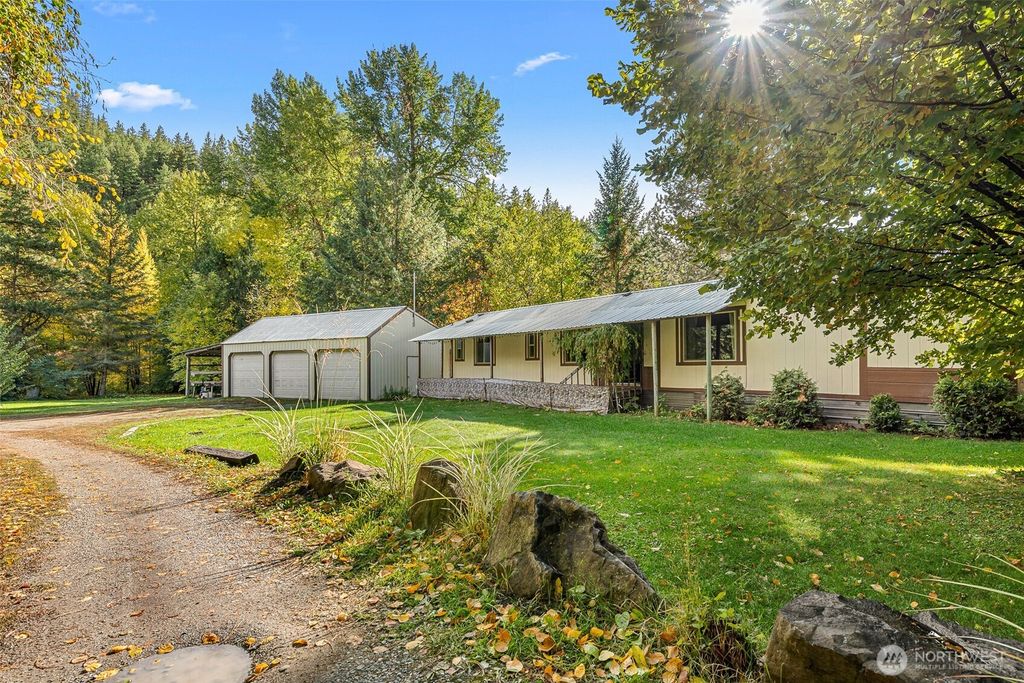 Photo of 1357 Mission Creek Road, Cashmere, WA 98815 (MLS # 2447262)