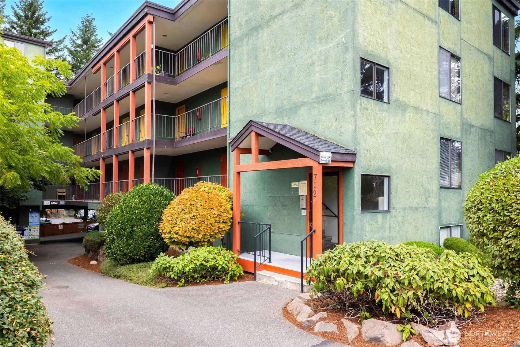 712 N 143rd Street