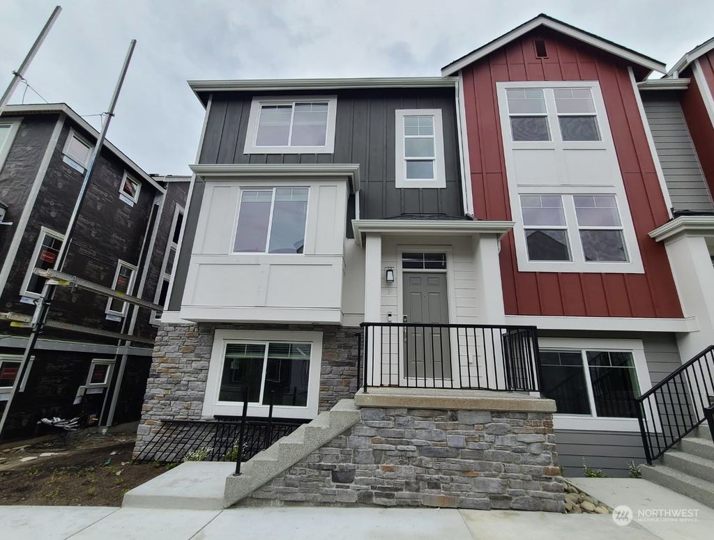 Photo of 12009 NE 193rd Lane #F, Bothell, WA 98011 (MLS # 2196209)