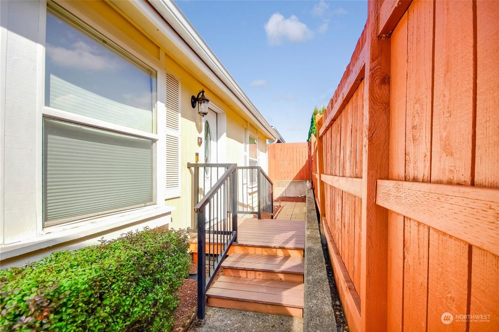 Photo of 24110 221st Lane SE #32, Maple Valley, WA 98038 (MLS # 2162754)