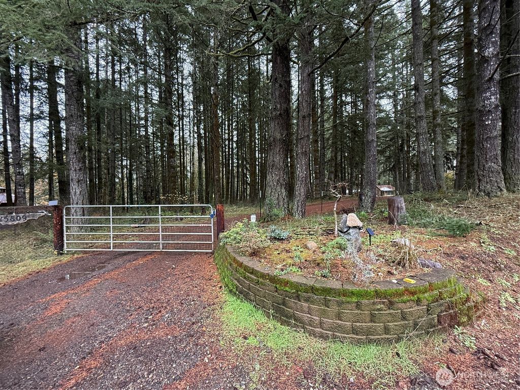 Photo of 15809 Goodrich Drive NW, Gig Harbor, WA 98329 (MLS # 2455438)