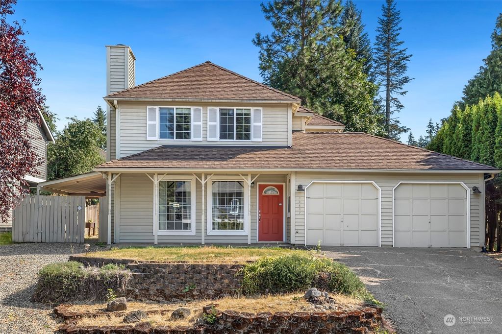 Photo of 12607 NE 81st Place, Kirkland, WA 98033 (MLS # 2259278)