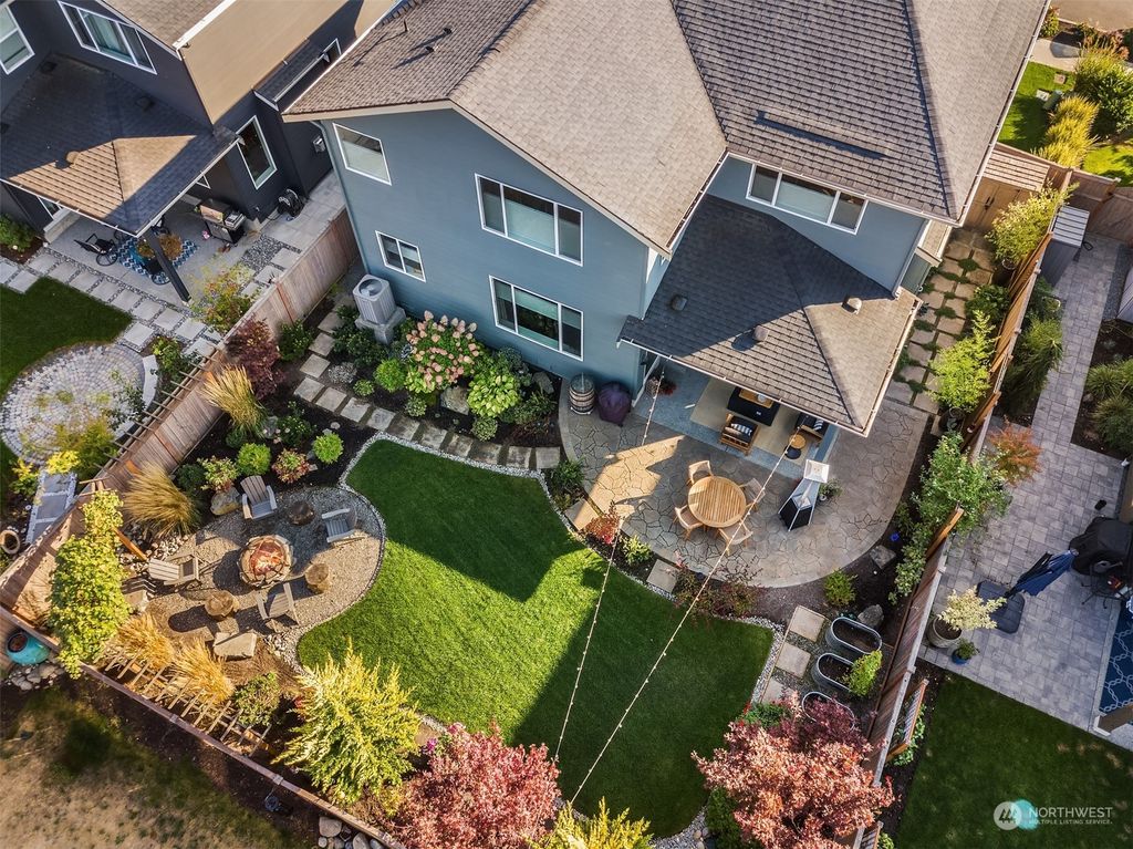 Photo of 312 Zemp Way NE, North Bend, WA 98045 (MLS # 2006281)