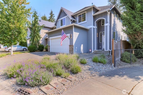 Photo of 2828 S 357th Court, Federal Way, WA 98003 (MLS # 2575255)