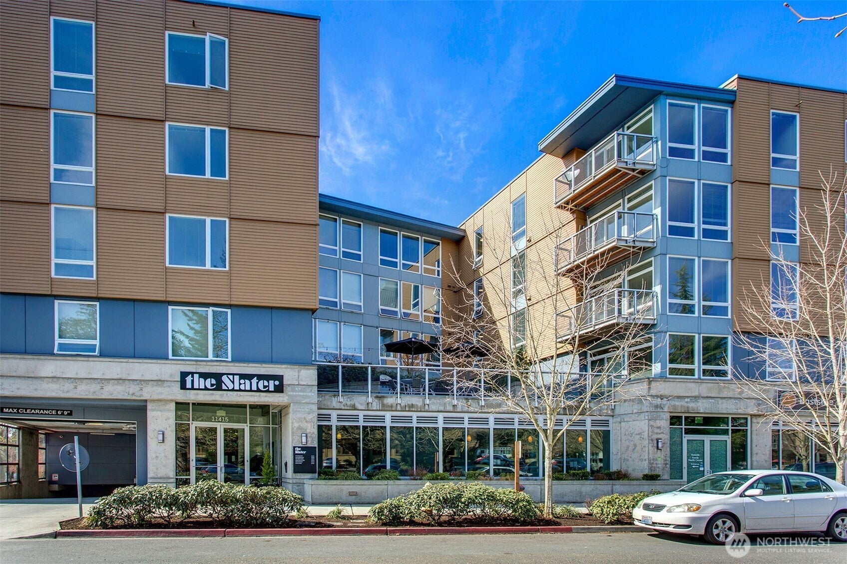 11415 Slater Avenue NE 303