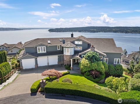 14 33rd Avenue Ct NW Gig Harbor WA 98335