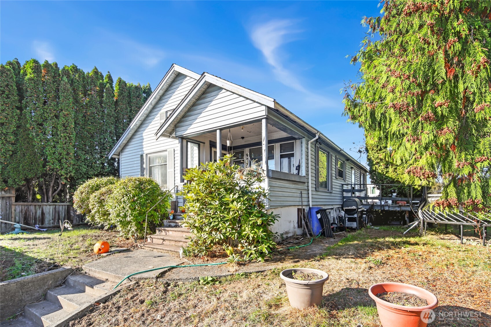 9237 18th Avenue SW