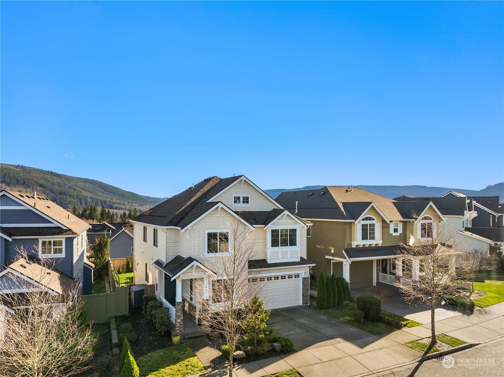 Photo of 34126 SE Ash Street, Snoqualmie, WA 98065 (MLS # 2199865)
