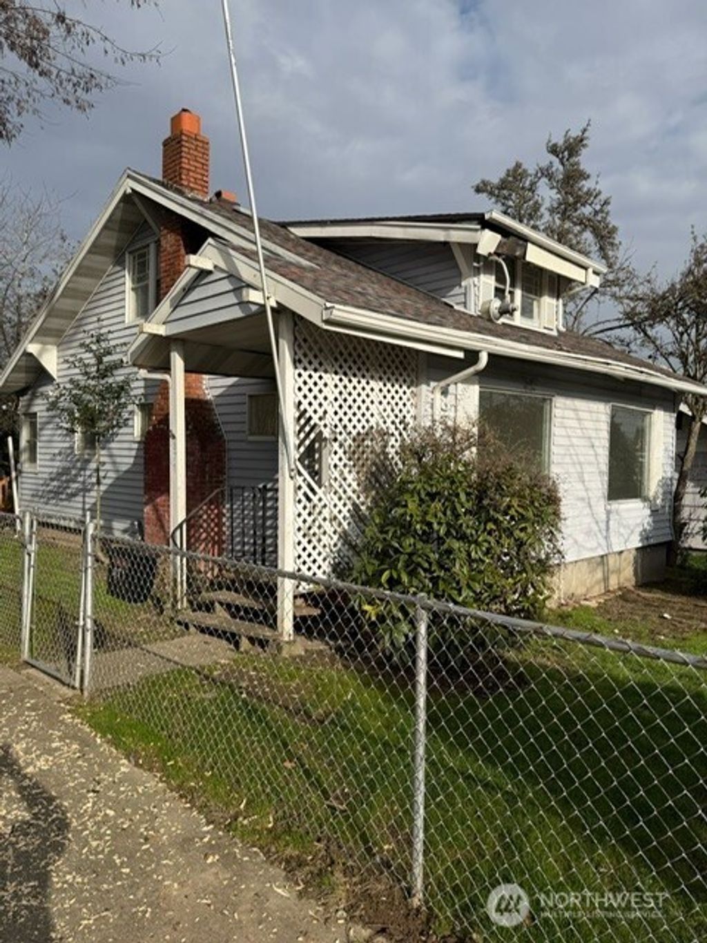 Photo of 871 S 45th Street, Tacoma, WA 98418 (MLS # 2472487)