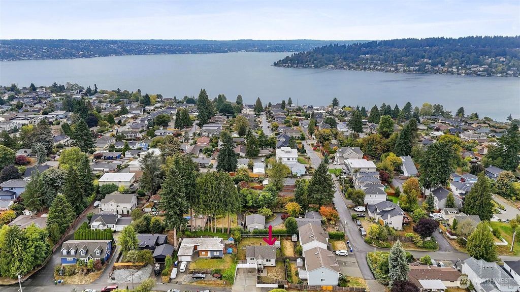 Photo of 3515 Meadow Avenue N, Renton, WA 98056 (MLS # 2436320)