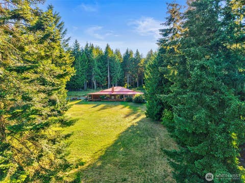 Photo of 472 S Edwards Road, Port Townsend, WA 98368 (MLS # 2550876)