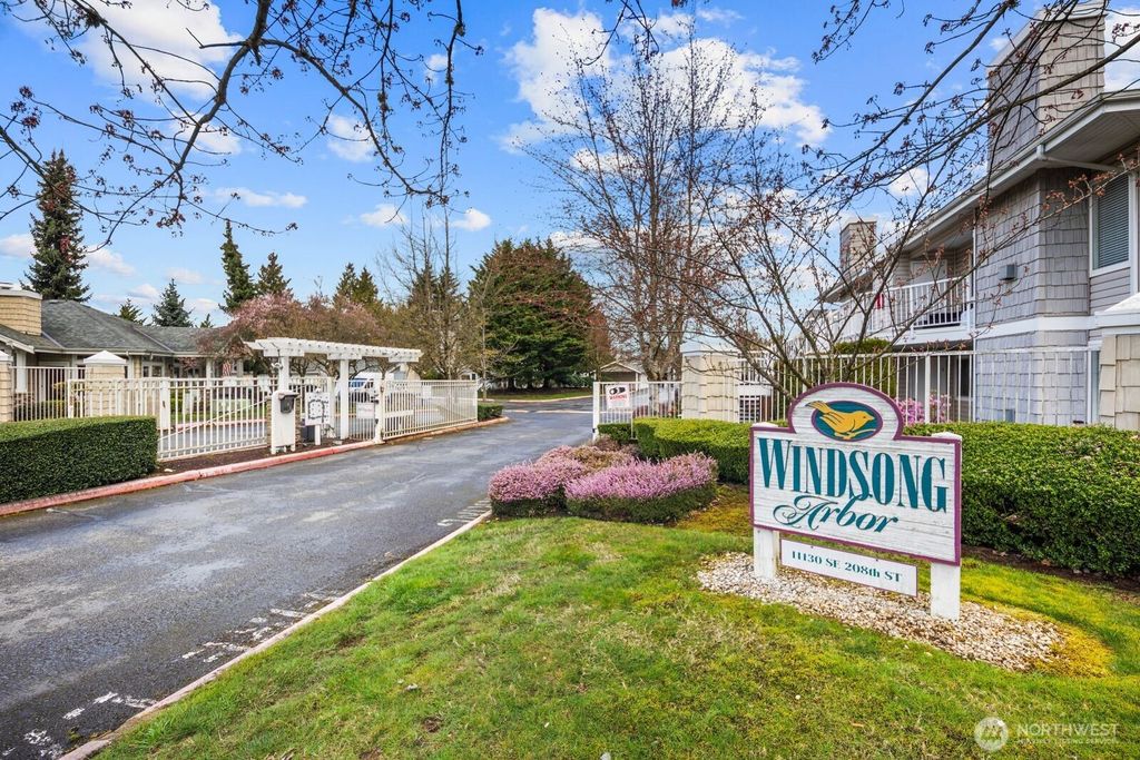 Photo of 11130 SE 208th Street #H103, Kent, WA 98031 (MLS # 2505560)
