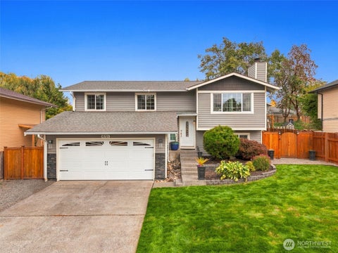 Photo of 6721 20th Street NE, Tacoma, WA 98422 (MLS # 2586593)