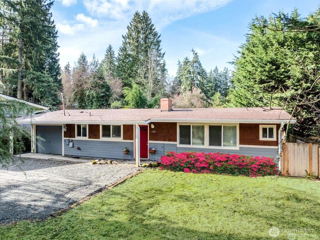 Photo of 16901 Simonds Road NE, Kenmore, WA 98028 (MLS # 2340902)