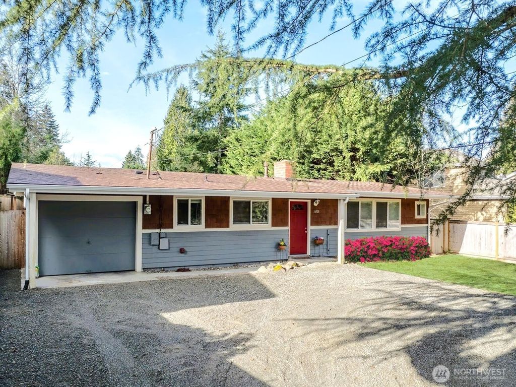 Photo of 16901 Simonds Road NE, Kenmore, WA 98028 (MLS # 2340902)