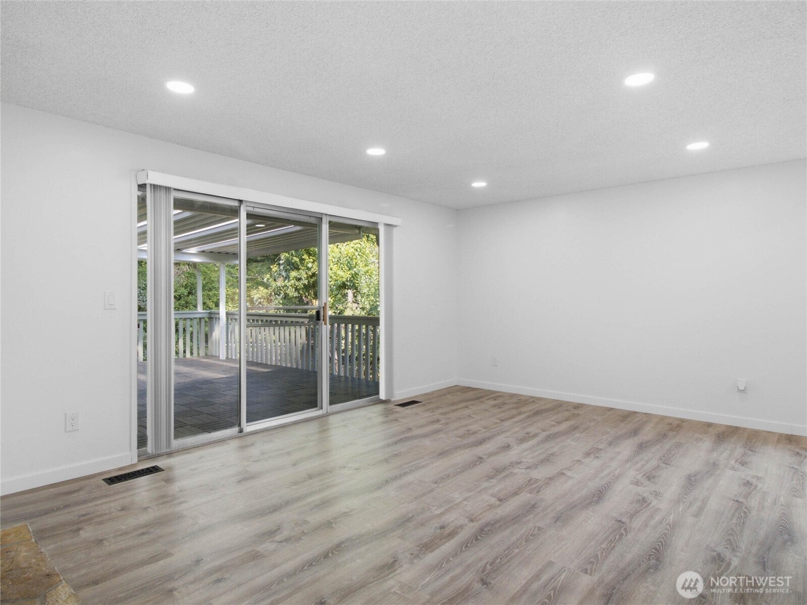 10708 116th Avenue SW
