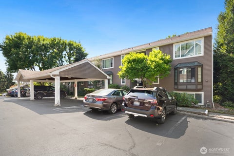 Photo of 12708 NE 144th Street #B-104, Kirkland, WA 98034 (MLS # 2575476)