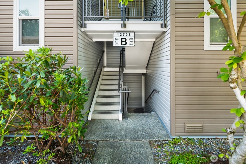 12708 NE 144th Street B-104
