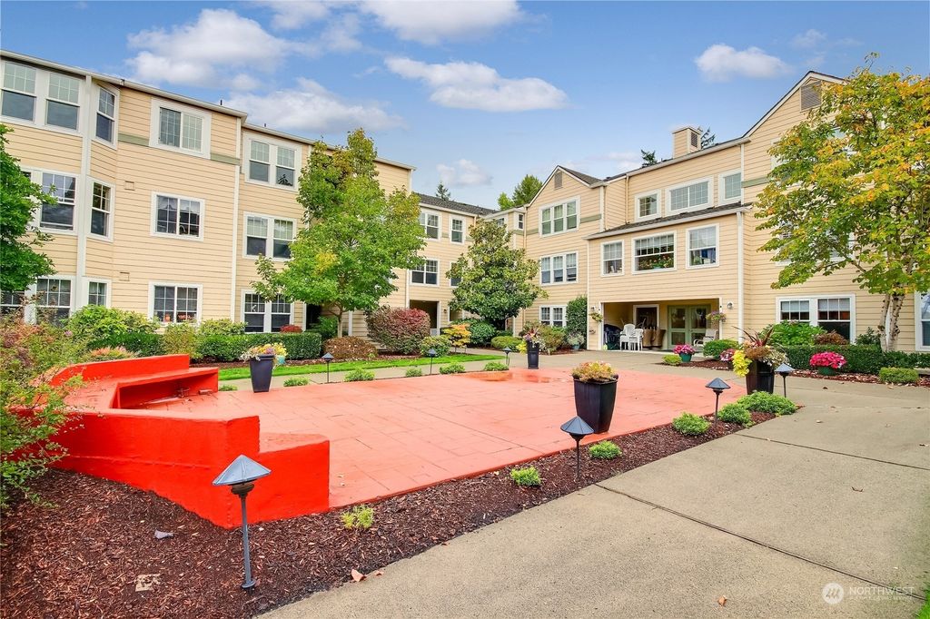 Photo of 4133 224th Lane SE #209, Issaquah, WA 98029 (MLS # 2169661)