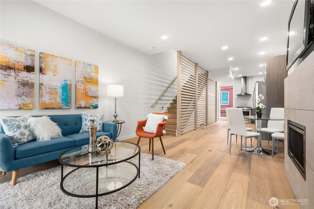 Photo of 4426 Evanston Avenue N, Seattle, WA 98103 (MLS # 2336783)