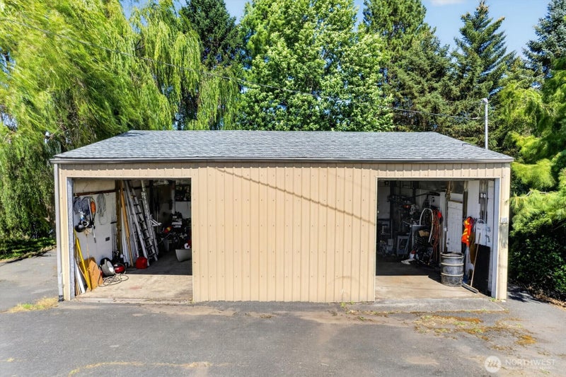 111 E Birnie Slough Road