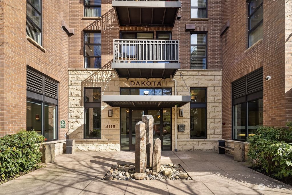 Photo of 4116 California Avenue SW #405, Seattle, WA 98116 (MLS # 2043453)