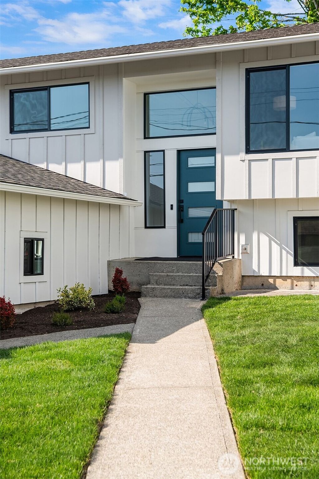 Photo of 3402 S Monroe Street, Seattle, WA 98118 (MLS # 2371527)