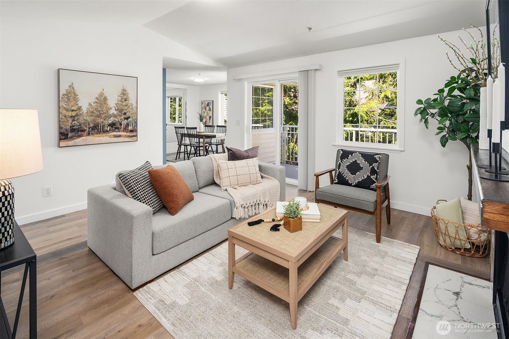 Photo of 949 Aberdeen Avenue NE #C309, Renton, WA 98056 (MLS # 2561940)