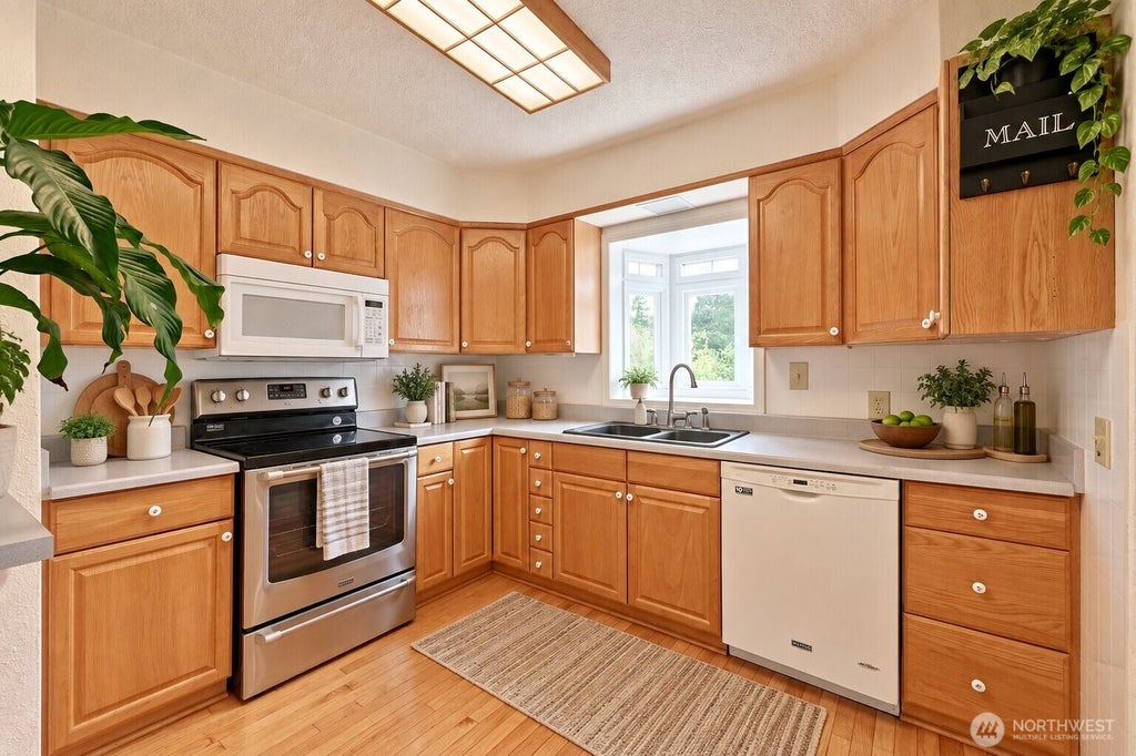 Photo of 2272 Long Lake Road SE, Port Orchard, WA 98366 (MLS # 2583464)