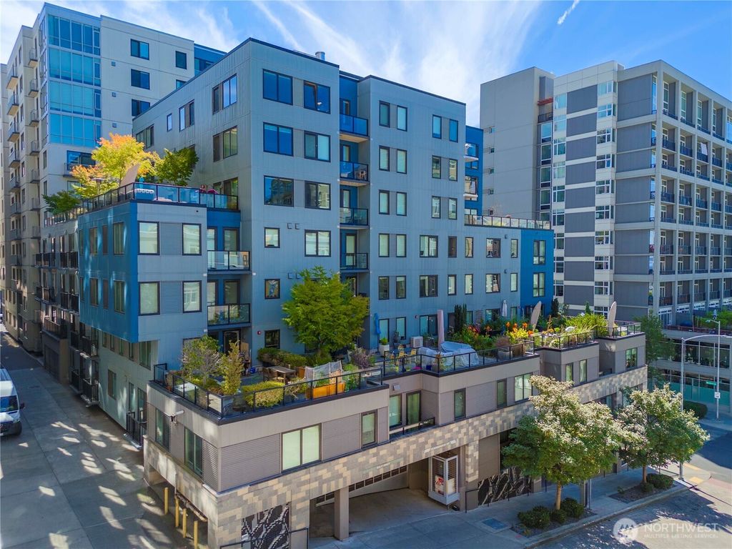 Photo of 81 Clay Street #224, Seattle, WA 98121 (MLS # 2477048)