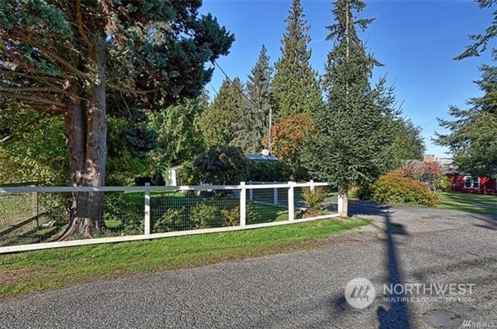 Photo of 2002 Terrace Avenue, Snohomish, WA 98290 (MLS # 2322529)