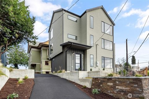 1136 31st Avenue S, Seattle, WA 98144 - MLS#: 2341993