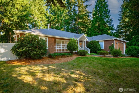 Photo of 15906 Lindsay Road SE, Yelm, WA 98597 (MLS # 2585546)
