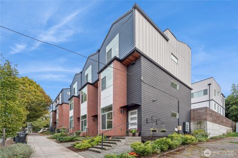 Photo of 1923 N 50th Street, Seattle, WA 98103 (MLS # 2443704)