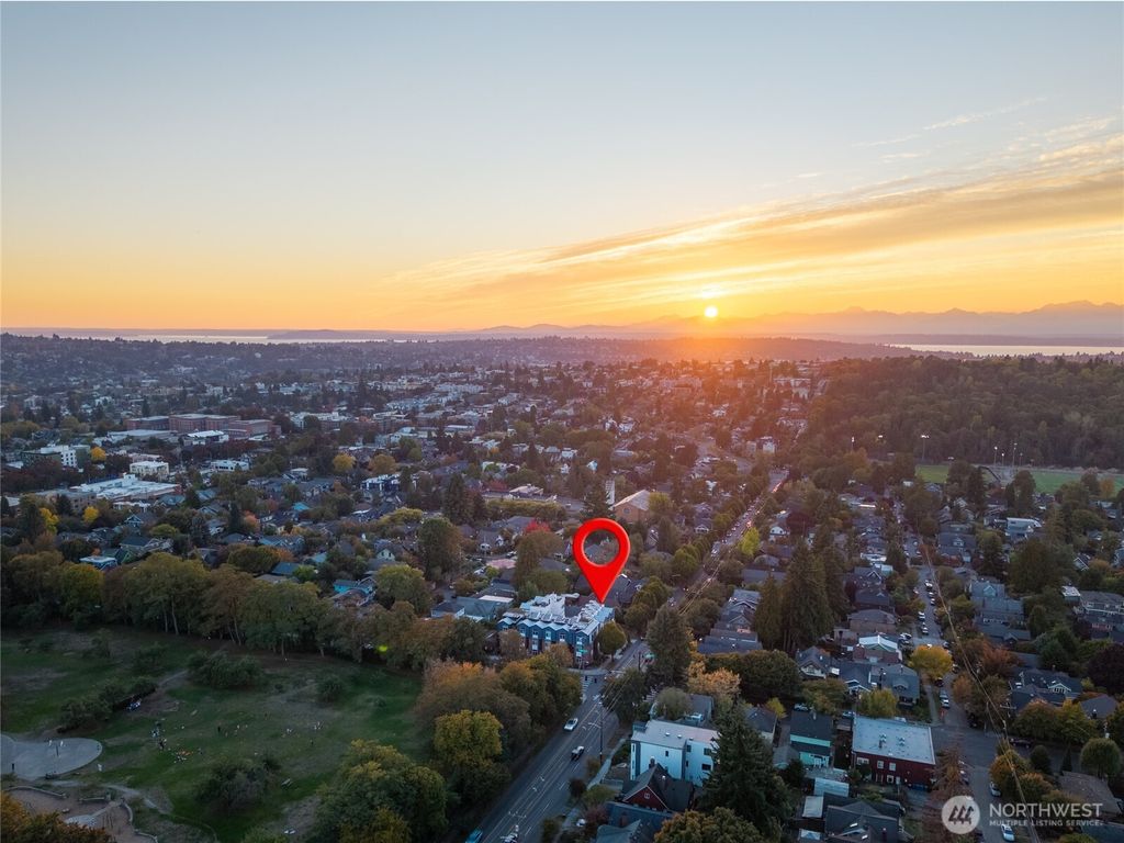Photo of 1923 N 50th Street, Seattle, WA 98103 (MLS # 2443704)