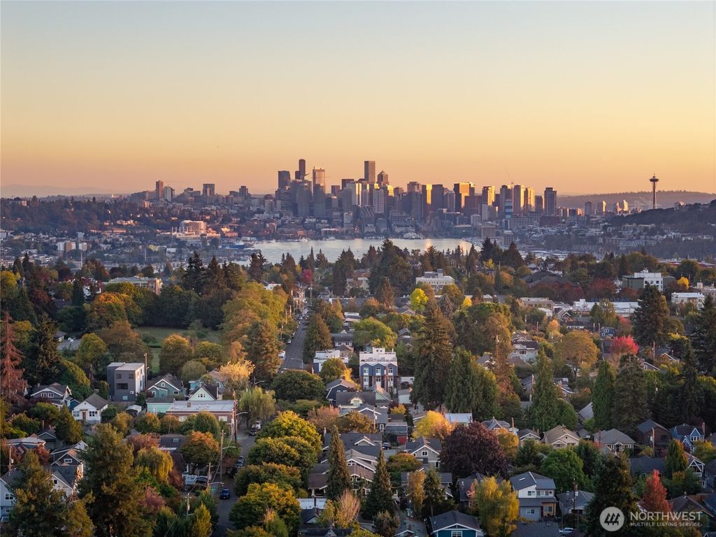 Photo of 1923 N 50th Street, Seattle, WA 98103 (MLS # 2443704)