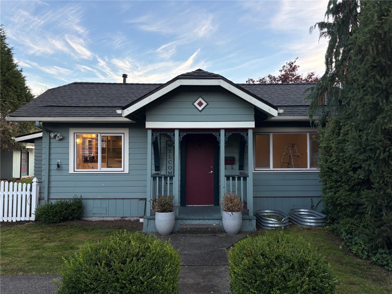 521 Talcott Street