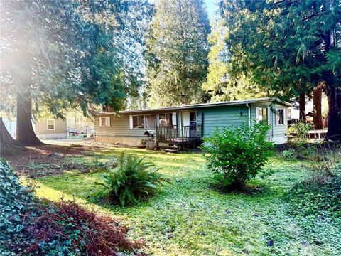 Photo of 41671 Mountain View Lane, Concrete, WA 98237 (MLS # 2472059)