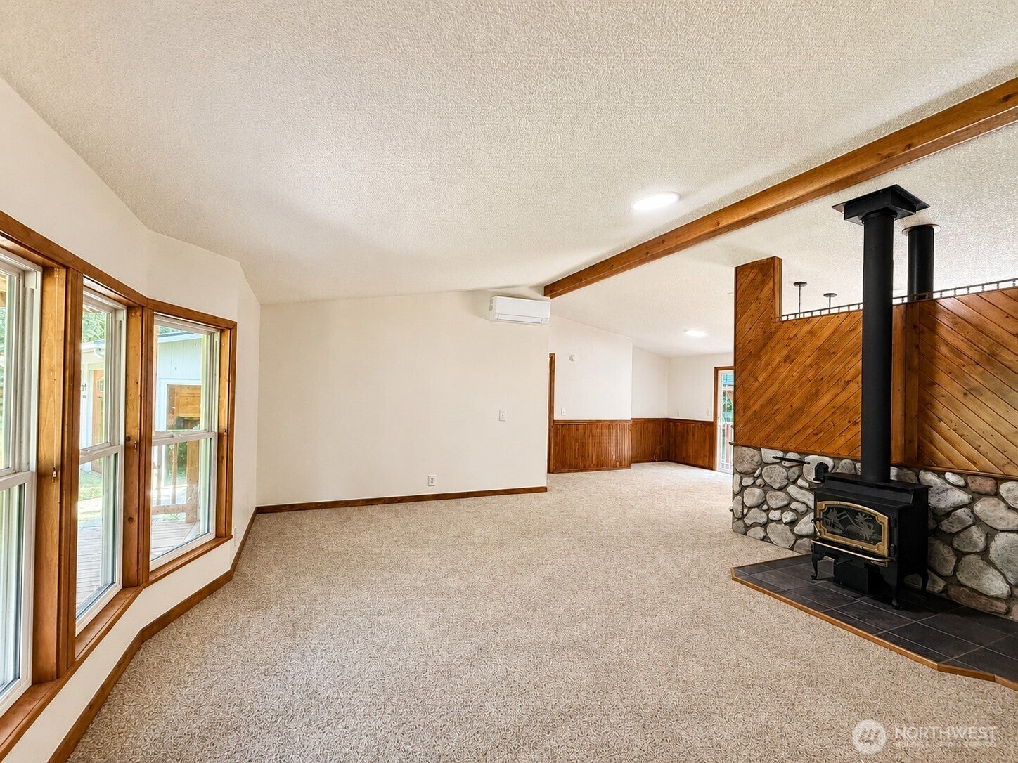 6530 137th Drive NE