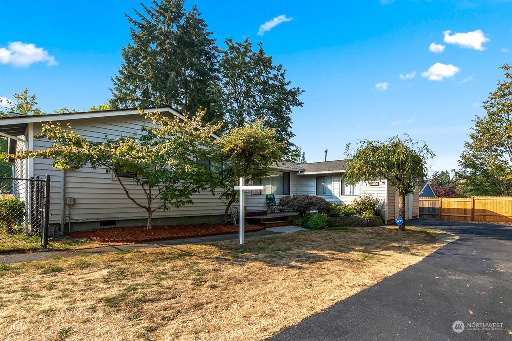 Photo of 14455 59th Avenue S, Tukwila, WA 98168 (MLS # 2005534)