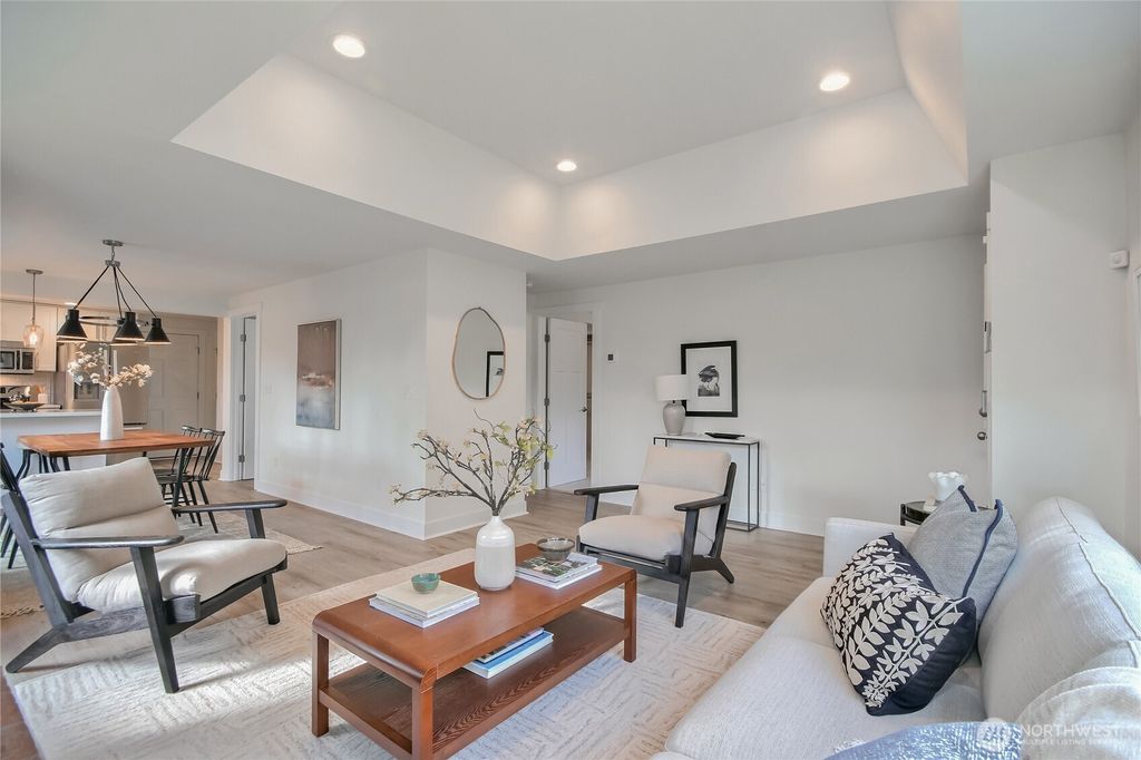 Photo of 11271 35th Avenue SW, Seattle, WA 98146 (MLS # 2486878)