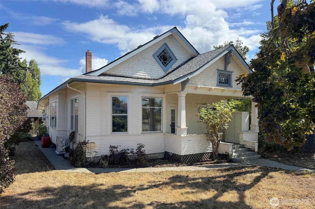 Photo of 650 N Fifth Avenue, Sequim, WA 98382 (MLS # 2578275)