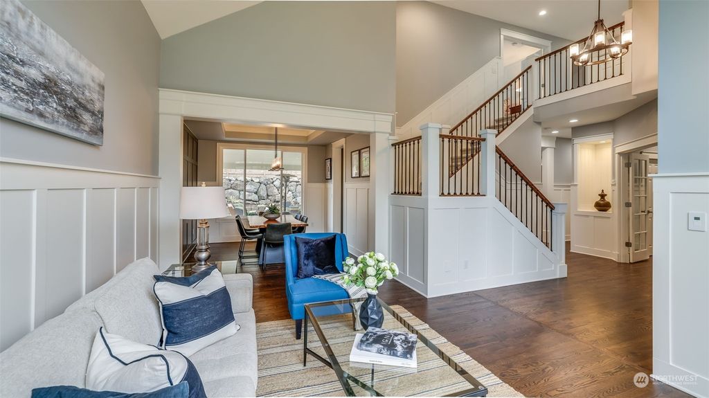 Photo of 272 247th Place NE, Sammamish, WA 98074 (MLS # 2209403)