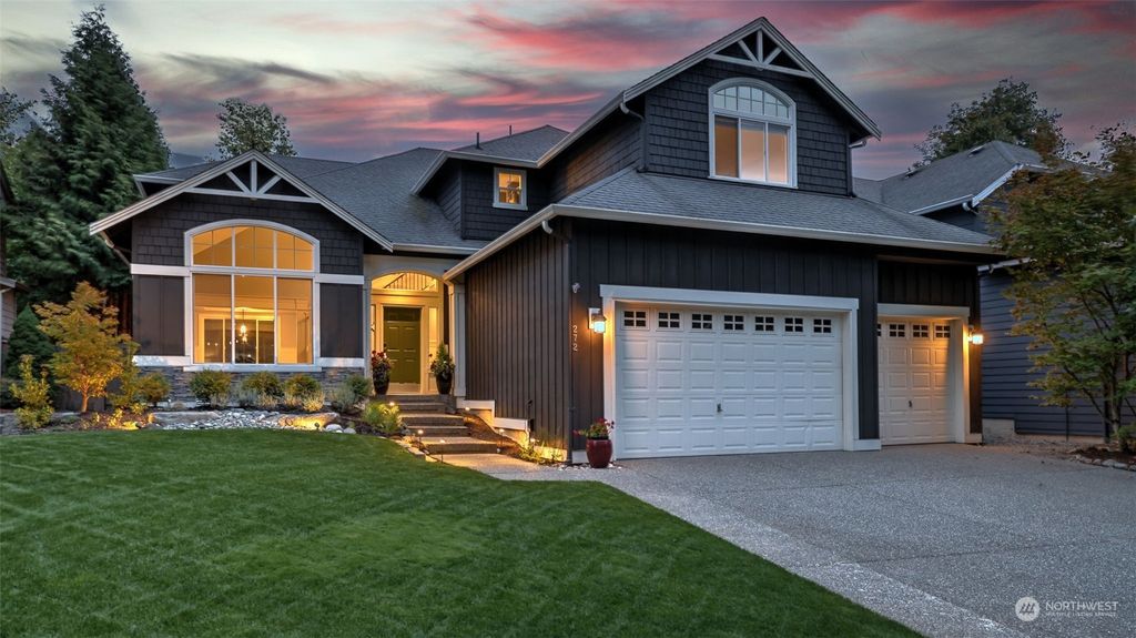 Photo of 272 247th Place NE, Sammamish, WA 98074 (MLS # 2209403)