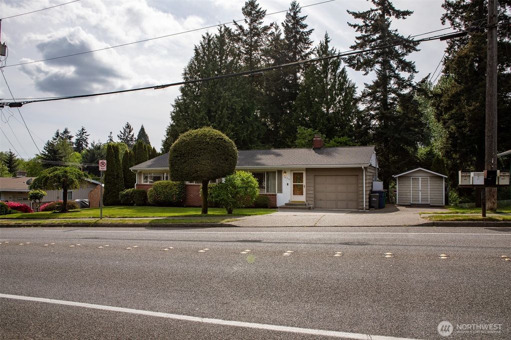 Photo of 19312 48th Avenue W, Lynnwood, WA 98036 (MLS # 2520847)